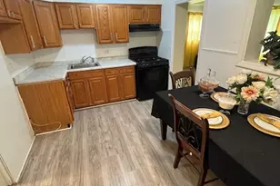 5166 Fortman Dr, Jefferson Twp, OH 45417 - Photo 8