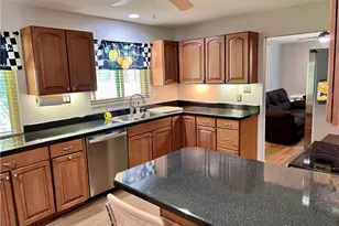 5633 Jeannie Ct, Dayton, OH 45415 - Photo 12