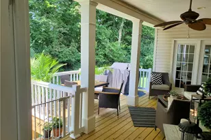 1979 Meadowsweet Dr, Lebanon, OH 45036 - Photo 2