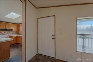 454 E Church St, Xenia, OH 45385 - Photo 6