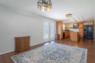 7336 Cohasset Dr, Huber Heights, OH 45424 - Photo 4