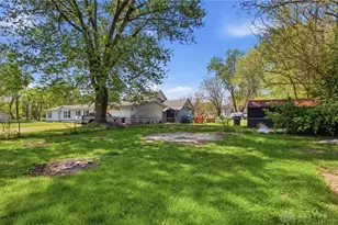 5029 Old Mechanicsburg Rd, Moorefield Twp, OH 45502 - Photo 36