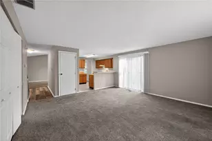 2278 Cross Village Dr, Miami Township, OH 45342 - Photo 14