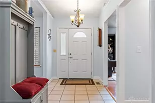 1504 N Regency Dr, Xenia, OH 45385 - Photo 2