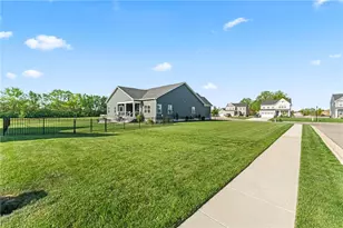 243 Chapel Ct, Troy, OH 45373 - Photo 92