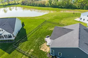 243 Chapel Ct, Troy, OH 45373 - Photo 94