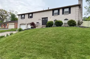 266 Crest Hill Ave, Vandalia, OH 45377 - Photo 2