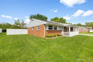 804 Treherne Ln, Englewood, OH 45322 - Photo 38