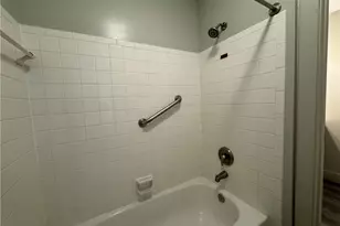 1250 Robbins Run Ct, Centerville, OH 45458 - Photo 12