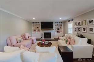 26 E Thruston Blvd, Oakwood, OH 45409 - Photo 10
