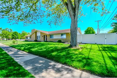 2276 Brookpark Drive, Kettering, OH 45440 - Photo 4