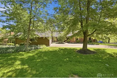 1706 Edith Marie Drive, Beavercreek, OH 45431 - Photo 4