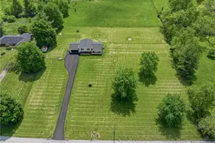 1353 Foust Rd, Xenia Twp, OH 45385 - Photo 10