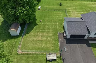 1353 Foust Rd, Xenia Twp, OH 45385 - Photo 18