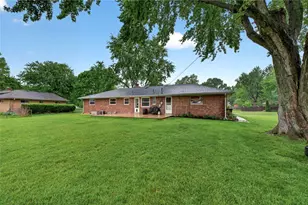 1086 Ceylon Cir, Beavercreek, OH 45430 - Photo 30