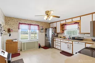 1431 Upper Bellbrook Rd, Beavercreek Twp, OH 45385 - Photo 12