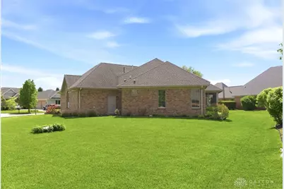 1387 Champions Way, Beavercreek Twp, OH 45385 - Photo 40