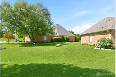 1387 Champions Way, Beavercreek Twp, OH 45385 - Photo 44