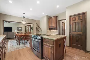 10161 Apple Springs Dr, Washington Twp, OH 45458 - Photo 28
