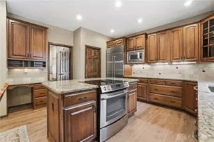 10161 Apple Springs Dr, Washington Twp, OH 45458 - Photo 26