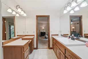 5780 Walnut Wood Way, Harrison Twp, OH 45415 - Photo 34