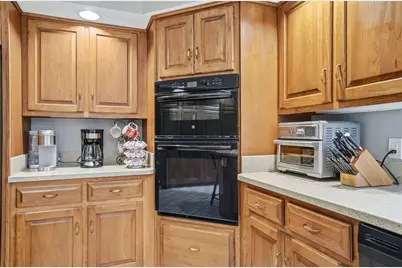 5780 Walnut Wood Way, Harrison Twp, OH 45415 - Photo 20