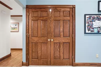 5780 Walnut Wood Way, Harrison Twp, OH 45415 - Photo 14