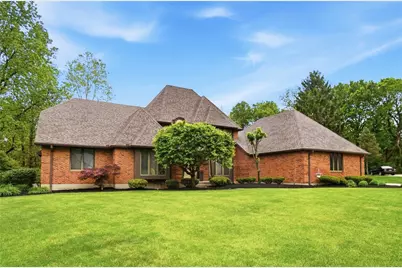 5780 Walnut Wood Way, Harrison Twp, OH 45415 - Photo 2
