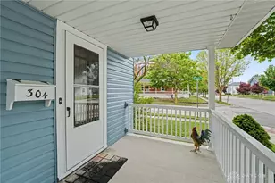 304 E Wood St, Versailles, OH 45380 - Photo 6