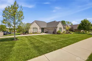 2370 Spring Rose Dr, Miami Township, OH 45459 - Photo 46