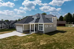10311 Amherst Dr, Waynesville, OH 45068 - Photo 2