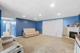 6629 Hubbard Dr, Huber Heights, OH 45424 - Photo 12