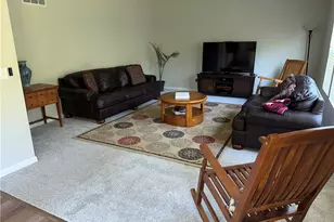 1128 Heathgate Wy, Fairborn, OH 45324 - Photo 8
