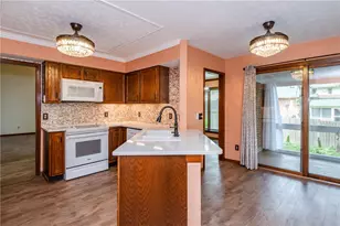 587 Cottingwood Ct, Kettering, OH 45429 - Photo 10