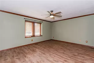 587 Cottingwood Ct, Kettering, OH 45429 - Photo 18