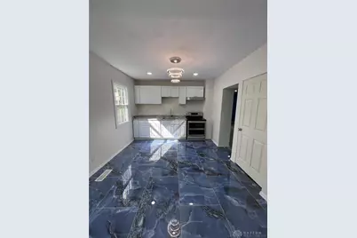 2022 W Grand Avenue, Dayton, OH 45402 - Photo 6