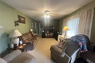 874 N Westedge Dr, Tipp City, OH 45371 - Photo 4