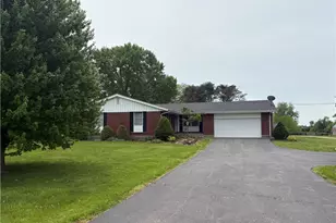 665 W Krepps Rd, Xenia, OH 45385 - Photo 2