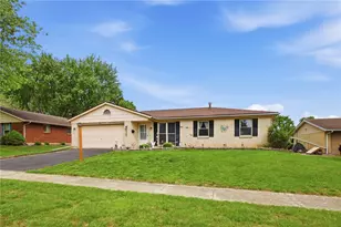 4799 Scothills Dr, Englewood, OH 45322 - Photo 2