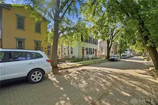 36 Tecumseh St, Dayton, OH 45402 - Photo 4