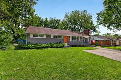 5926 Chambersburg Road, Huber Heights, OH 45424 - Photo 2