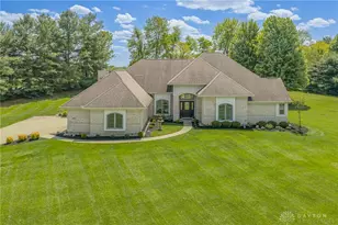 2811 River Edge Cir, Sugarcreek Twp, OH 45370 - Photo 58