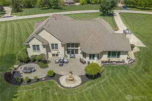2811 River Edge Cir, Sugarcreek Twp, OH 45370 - Photo 44