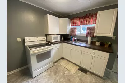 6967 Sennett, Harrison Twp, OH 45414 - Photo 10