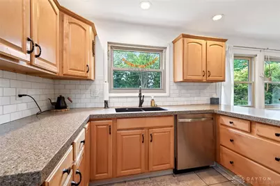 9750 Ariadne Trail, Washington Twp, OH 45458 - Photo 14