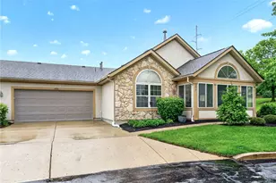 450 Birkdale Village Dr, Washington Twp, OH 45458 - Photo 4