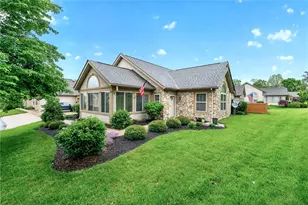 450 Birkdale Village Dr, Washington Twp, OH 45458 - Photo 2