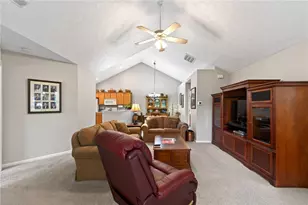 450 Birkdale Village Dr, Washington Twp, OH 45458 - Photo 10