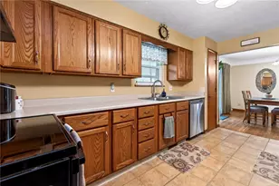 4200 Sugarcreek Dr, Bellbrook, OH 45305 - Photo 12