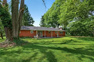 4200 Sugarcreek Dr, Bellbrook, OH 45305 - Photo 26